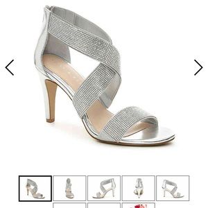 Kelly and Katie Callahan sandal. Silver. 9.5 size